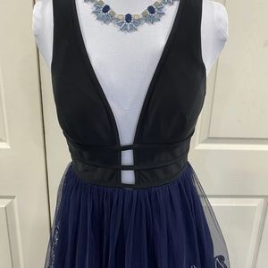 Blondie Nights Blue/Black Party Sexy Party Dress mini organza tulle size 5